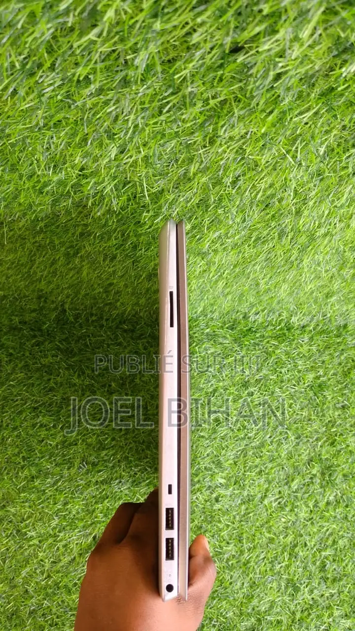 Ordinateur portable HP EliteBook 840 G7 16GB Intel Core i5 SSD 256GB