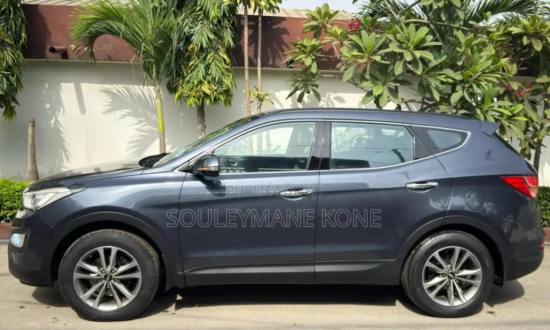 Hyundai Santa Fe 2015 Gris