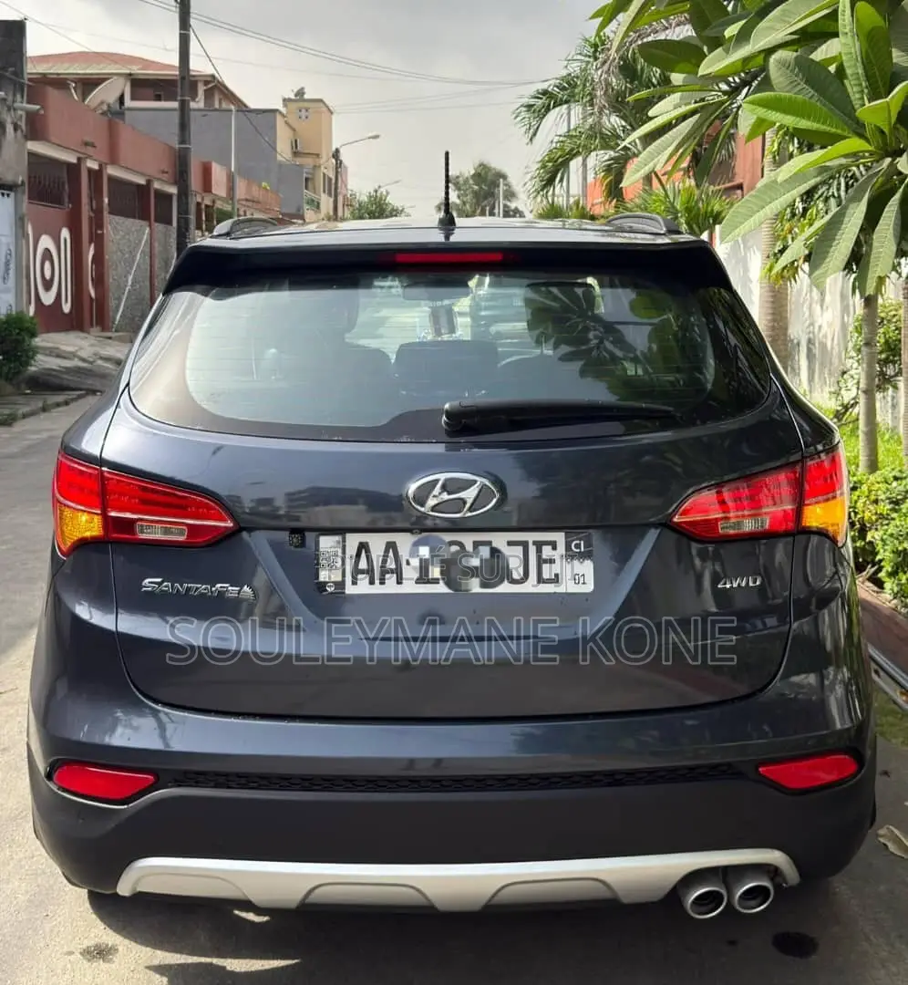 Hyundai Santa Fe 2015 Gris
