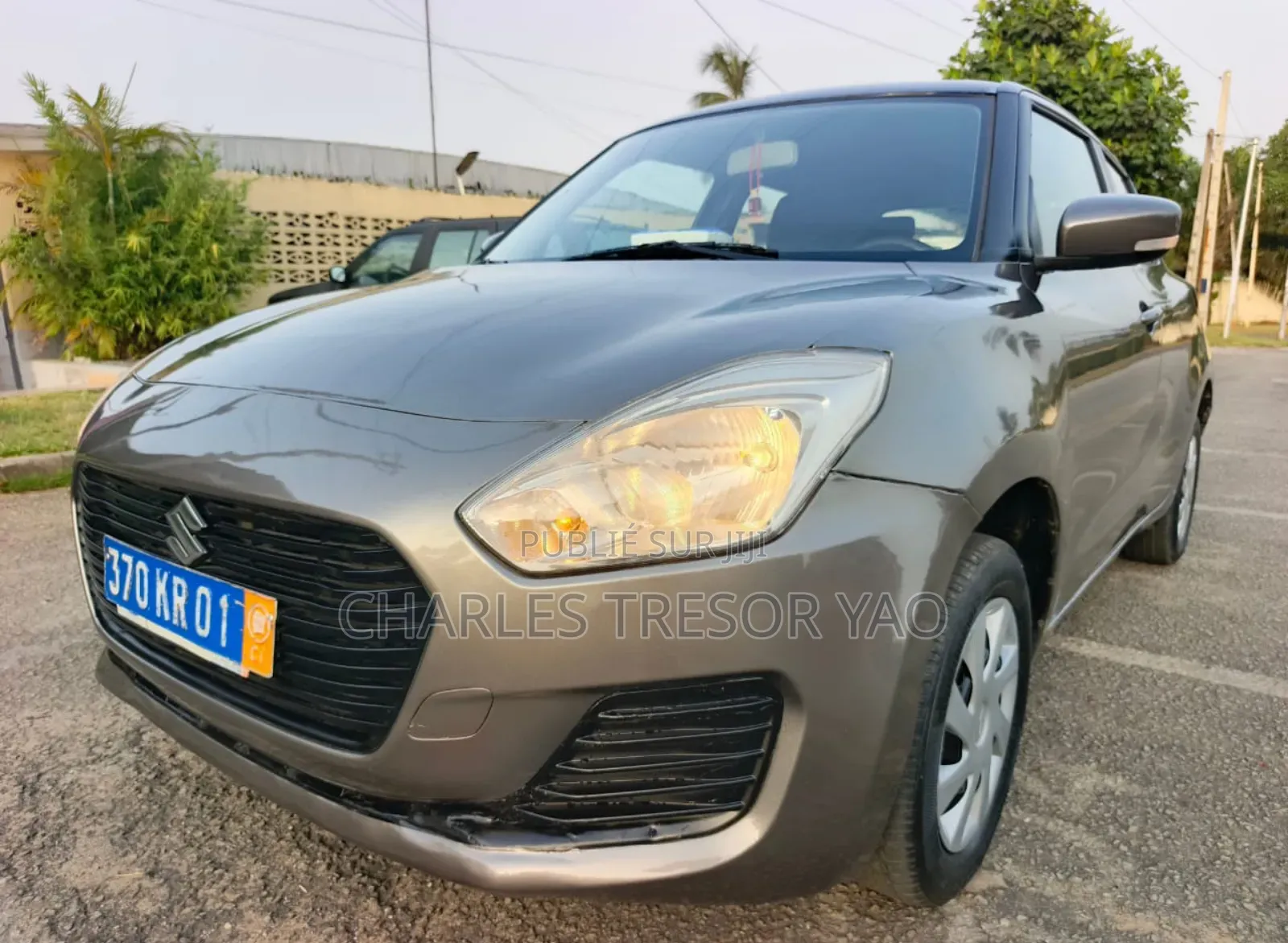 Suzuki Swift 2024 Gris