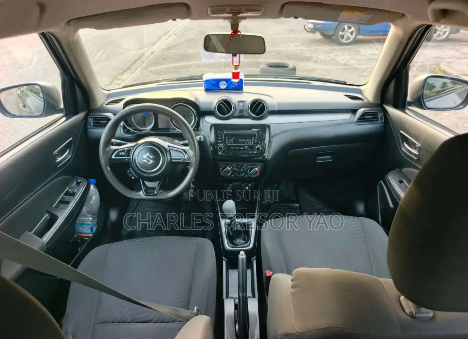 Suzuki Swift 2024 Gris