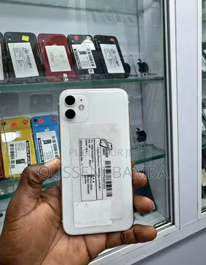 Nouveau Apple iPhone 11 64 GB Blanc