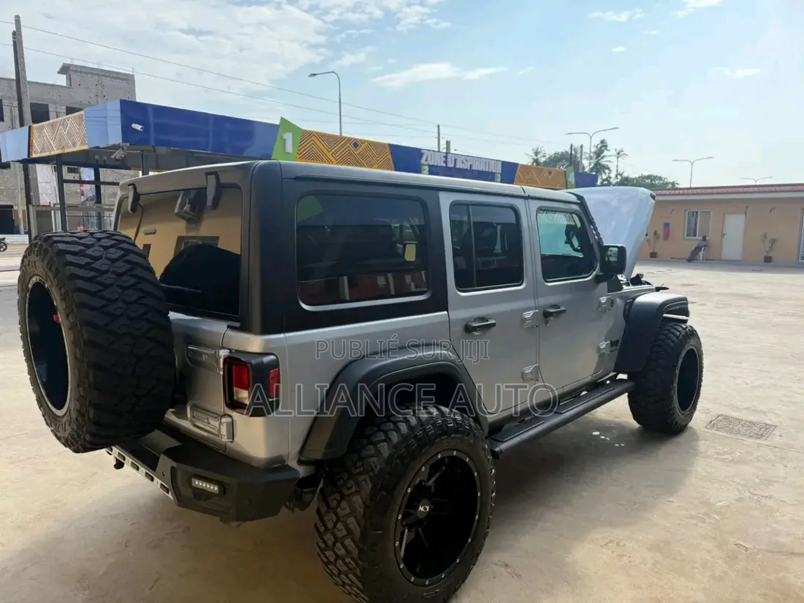 Jeep Wrangler 2025 Gris