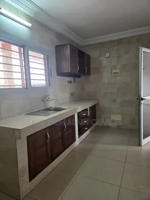 Un Bel Appartement De 2 Pièces Au 2 Salles d'Eau