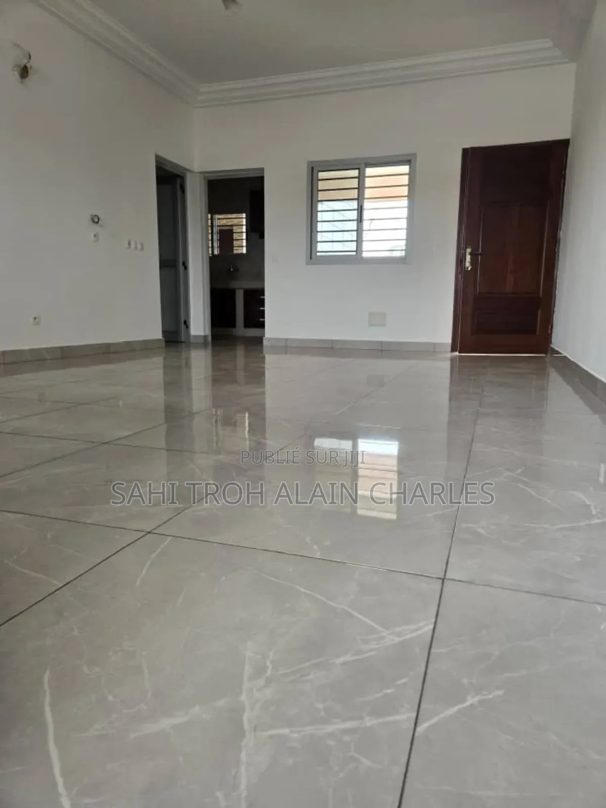 Un Bel Appartement De 2 Pièces Au 2 Salles d'Eau