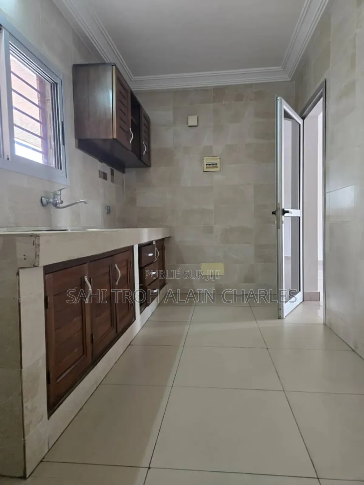 Un Bel Appartement De 2 Pièces Au 2 Salles d'Eau