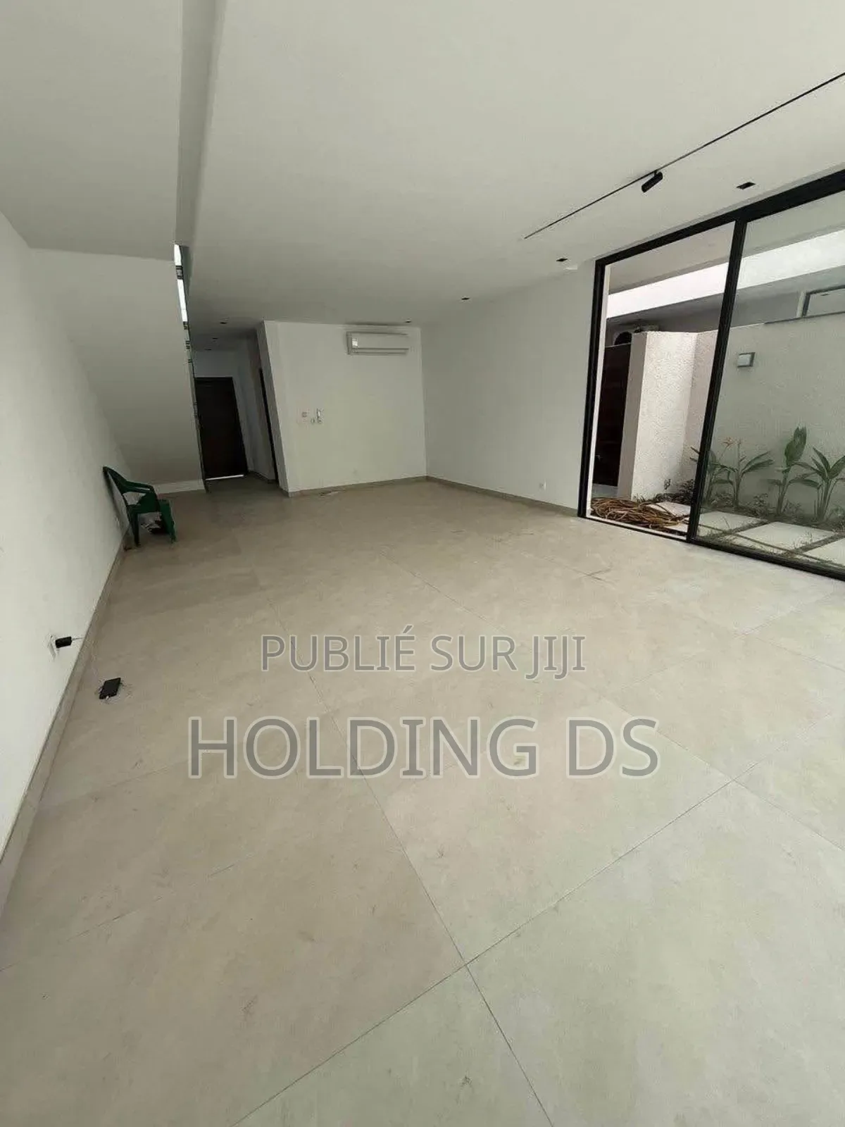 Furnished 3chbre Duplex dans Location Immobilière, Cocody à Louer