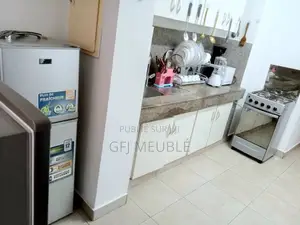 Furnished 3chbre Appartement dans G.F.J Meublé, Cocody à Louer