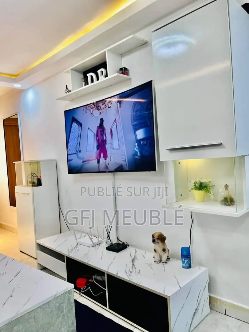 Furnished 3chbre Villa dans G.F.J Meublé, Cocody à Louer