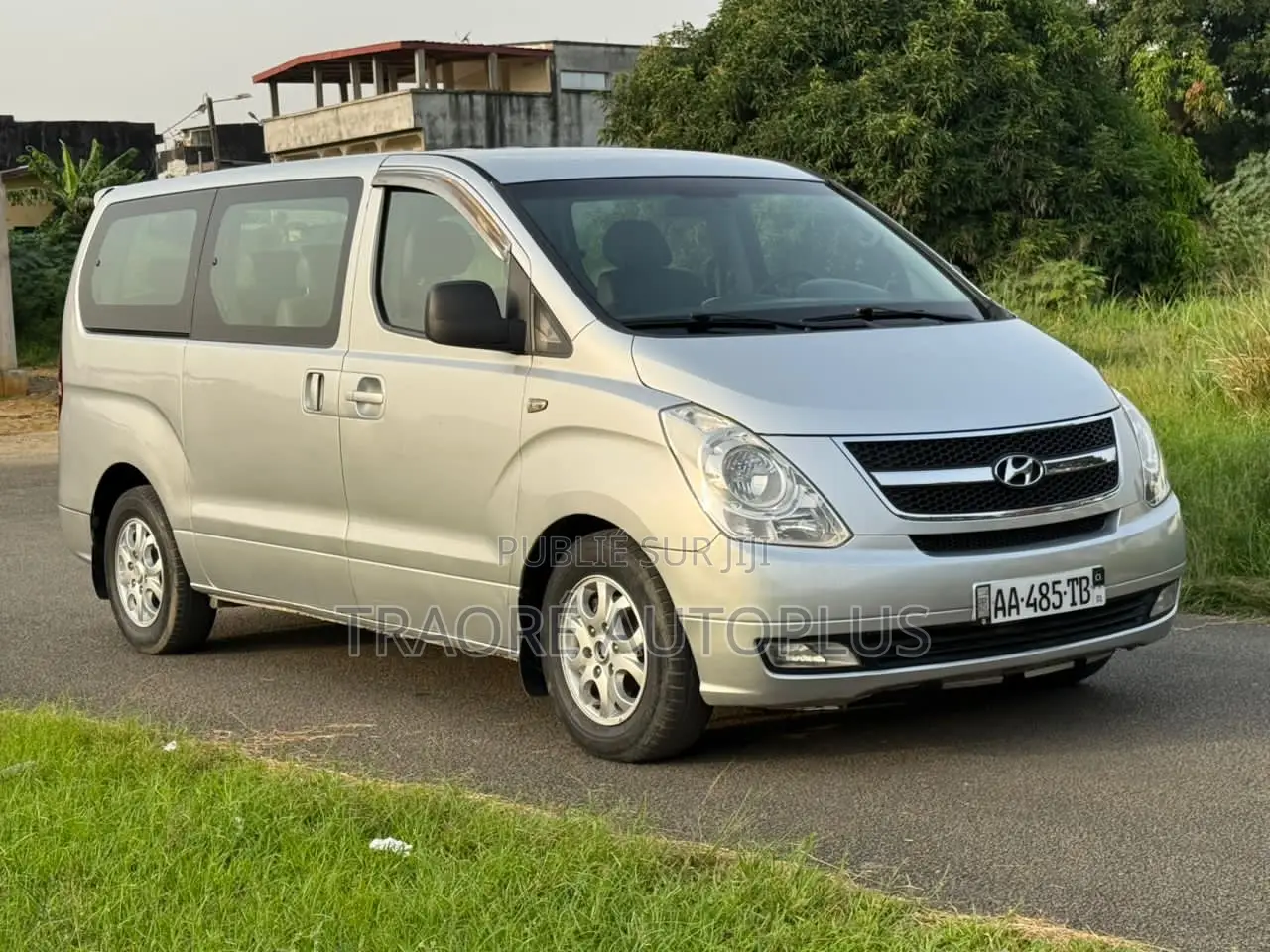 Hyundai Starex 2018 Gris