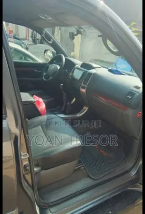 Toyota Land Cruiser Prado 2005 Gris