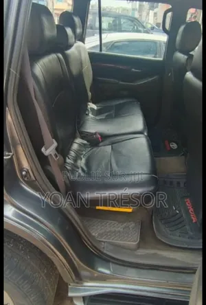 Toyota Land Cruiser Prado 2005 Gris