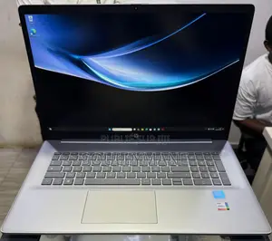 Nouveau Lenovo IdeaPad Y470p 16GB Intel Core i5 SSD 512GB