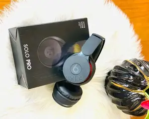 Beats Solo Pro
