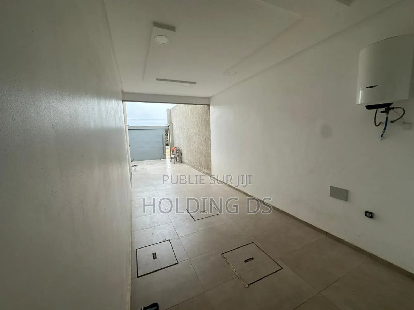 Furnished 5chbre Duplex dans Location Immobilière, Bingerville à Louer