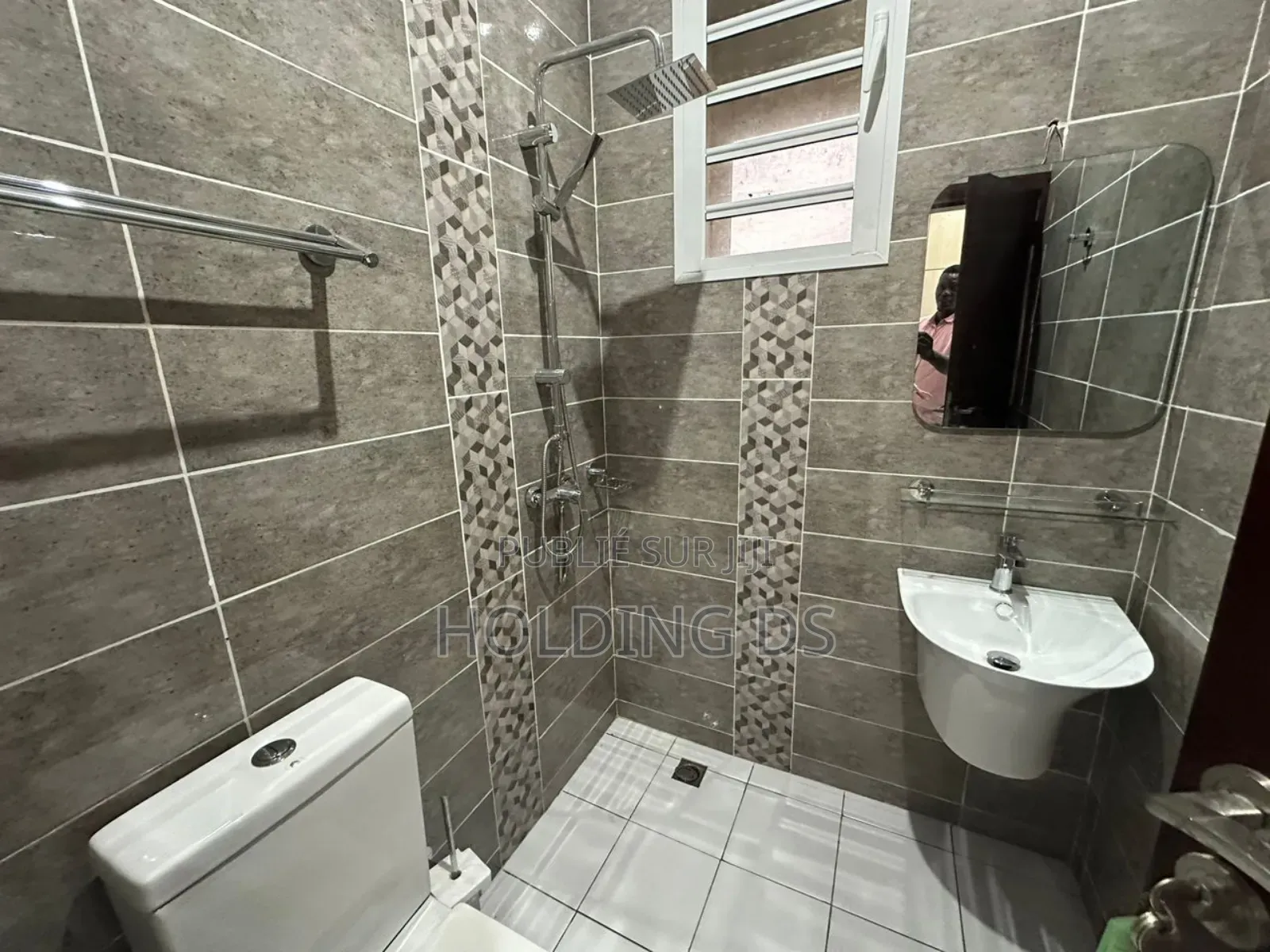 Furnished 5chbre Duplex dans Location Immobilière, Bingerville à Louer