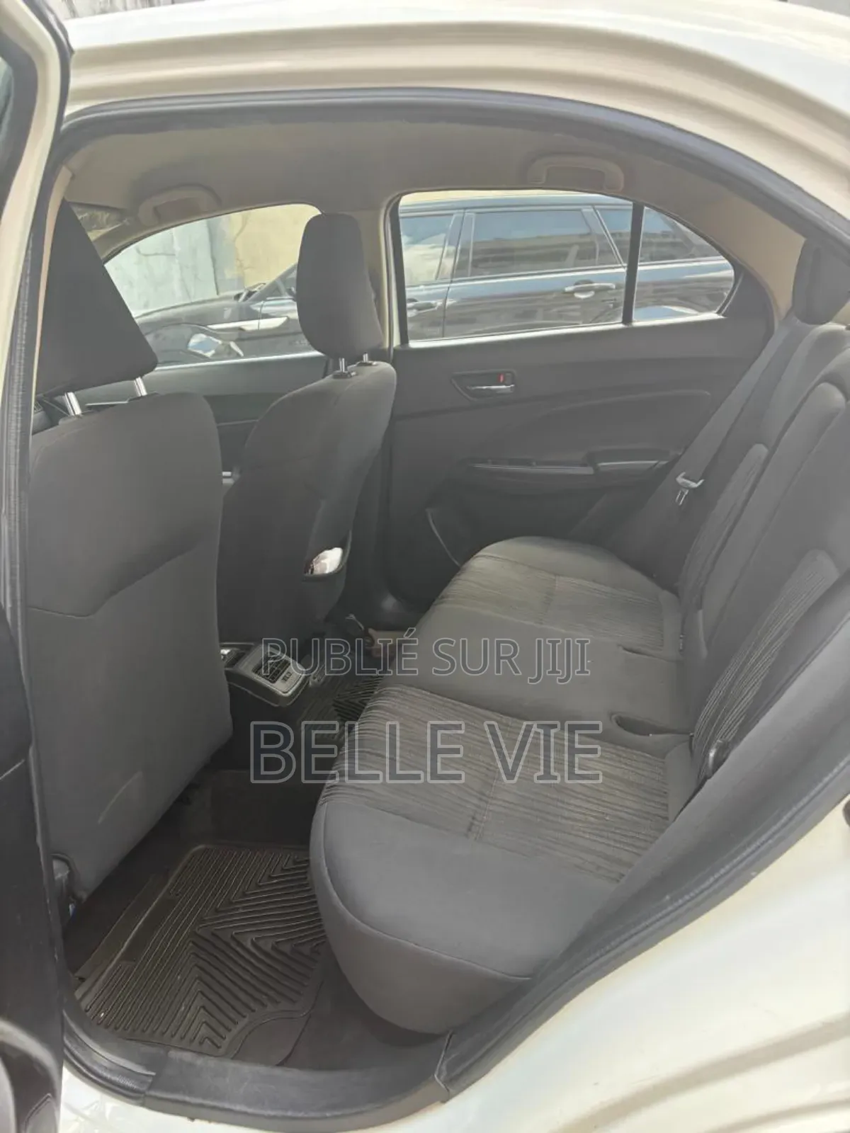 Suzuki Dzire 2020 Blanc