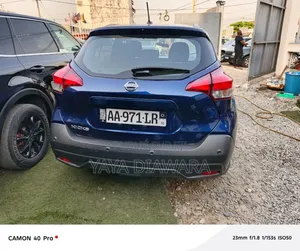 Nissan Kicks 2019 Bleu