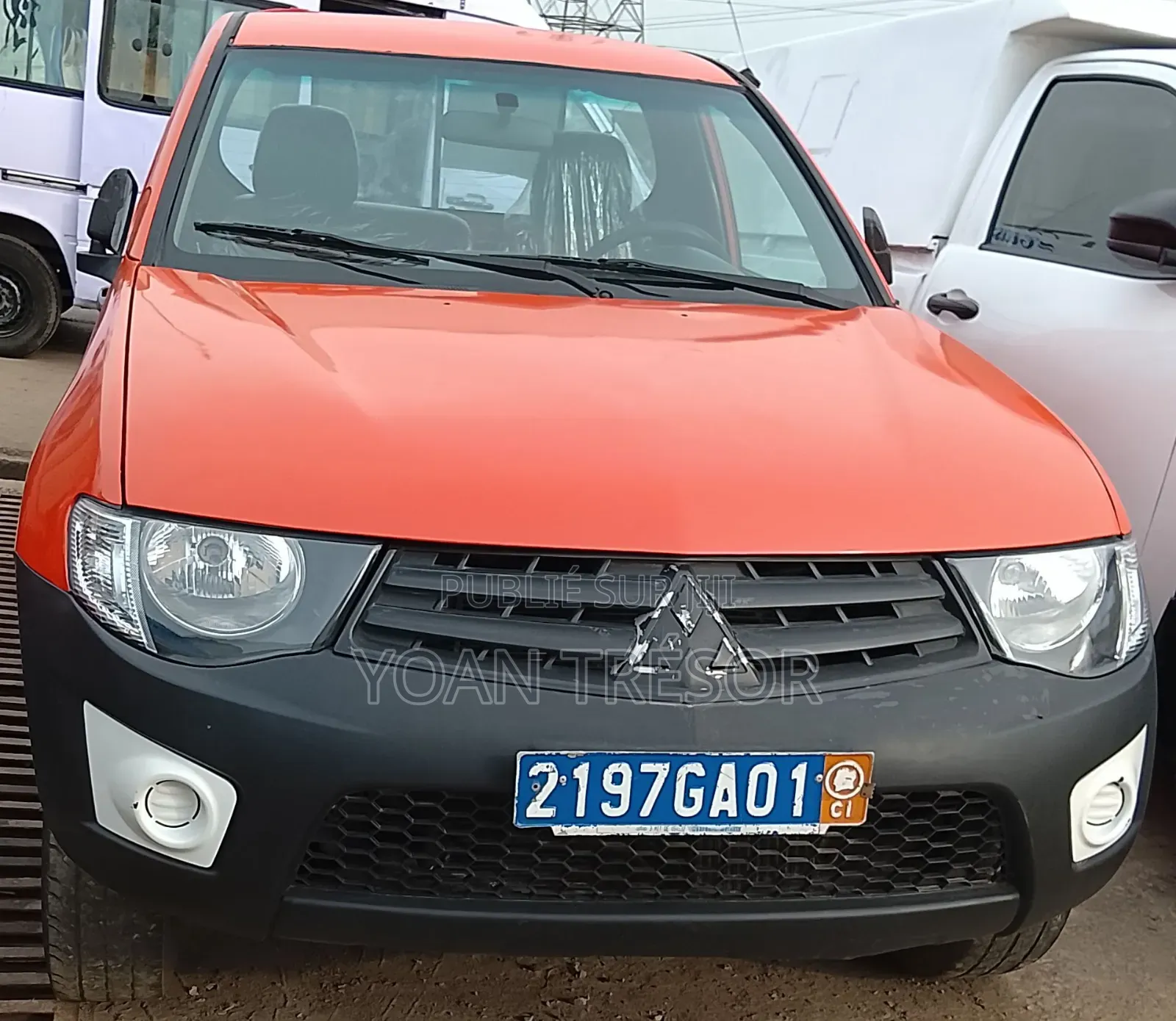 Mitsubishi L200 2007 Orange