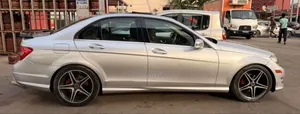 Mercedes-Benz C300 2014 Gris