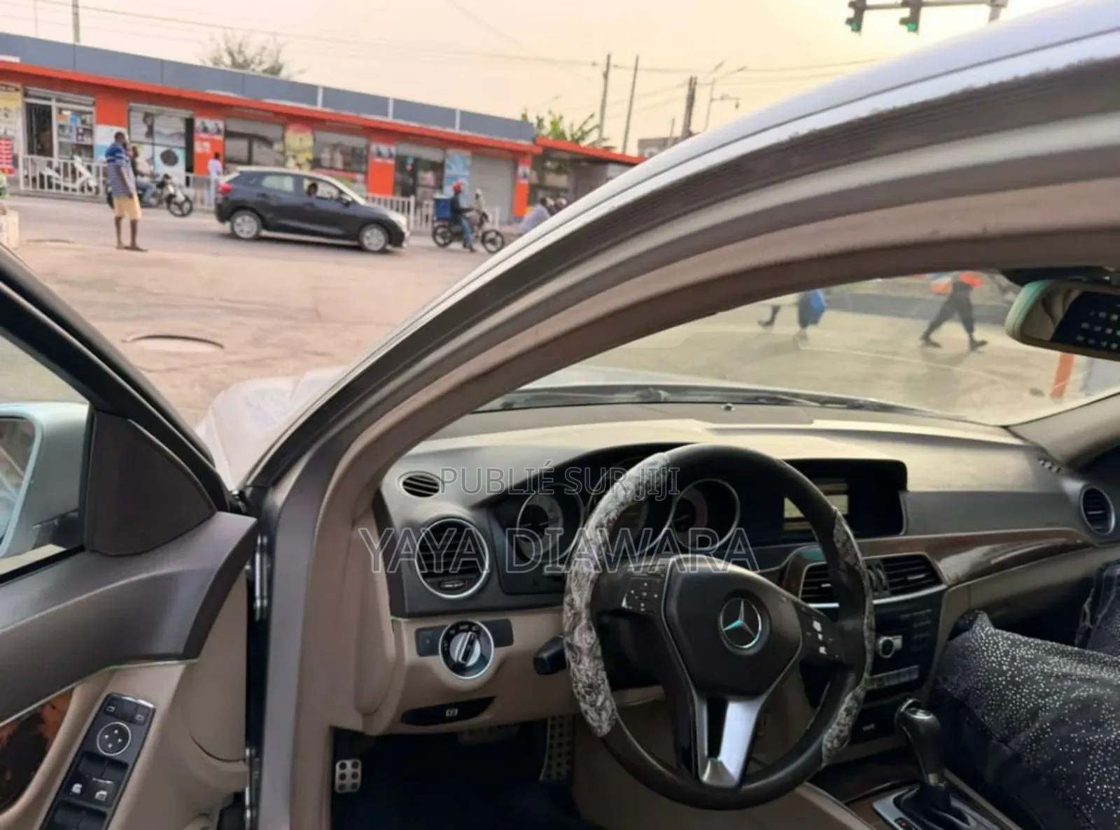 Mercedes-Benz C300 2014 Gris