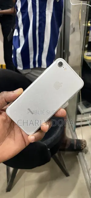 Apple iPhone 7 32 GB Argenté