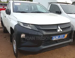 Mitsubishi L200 2021 Blanc