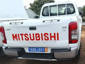 Mitsubishi L200 2021 Blanc