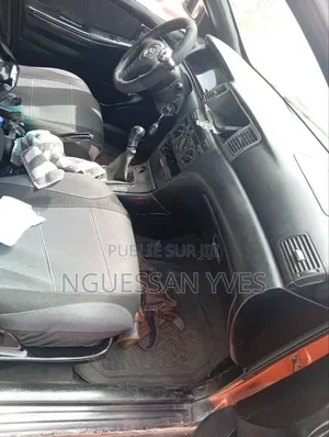 Toyota Corolla 2001 Orange