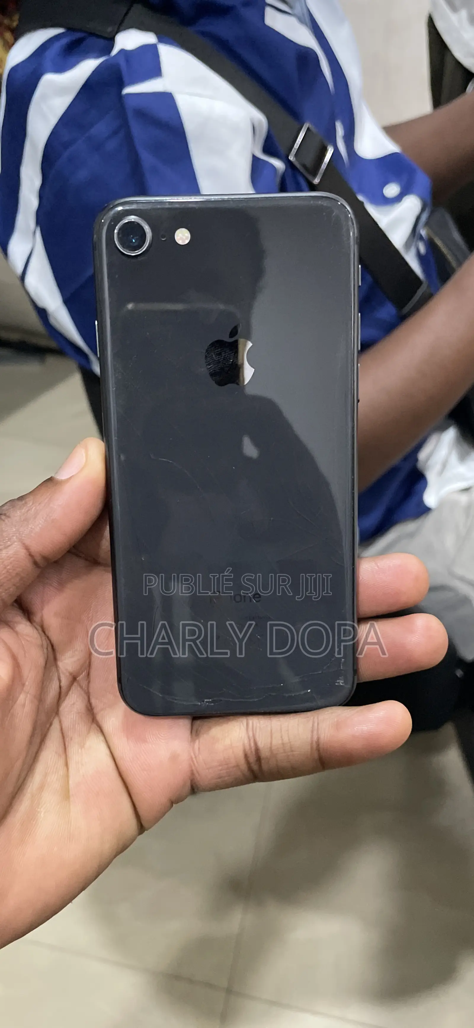 Apple iPhone 8 64 GB Noir