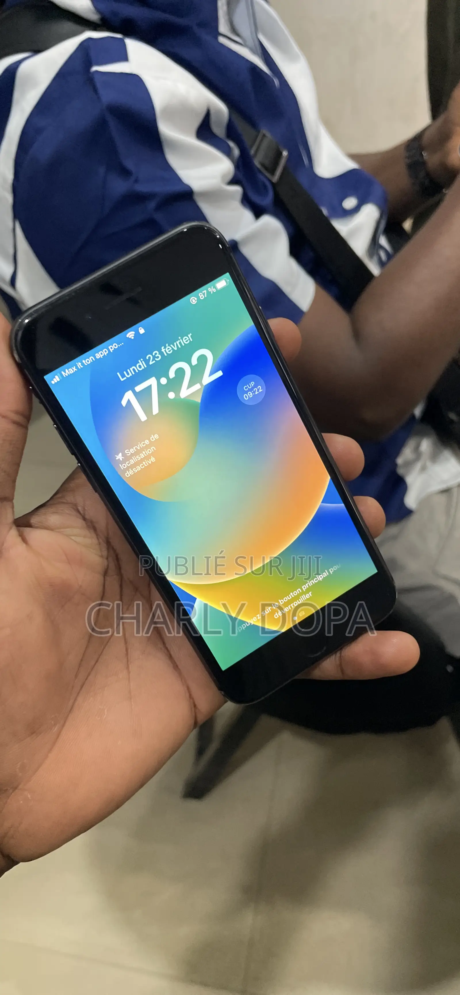 Apple iPhone 8 64 GB Noir