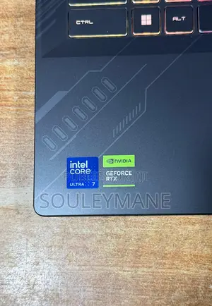 Nouveau MSI Crosshair 15 B12U 16GB Intel Core Ultra 7 SSD 2T