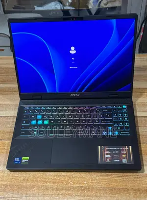 Nouveau MSI Crosshair 15 B12U 16GB Intel Core Ultra 7 SSD 2T