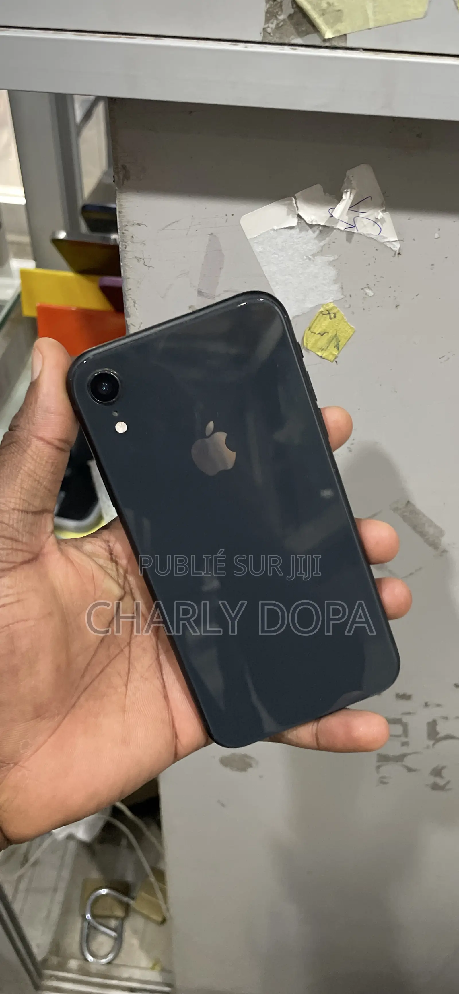 Apple iPhone XR 64 GB Noir
