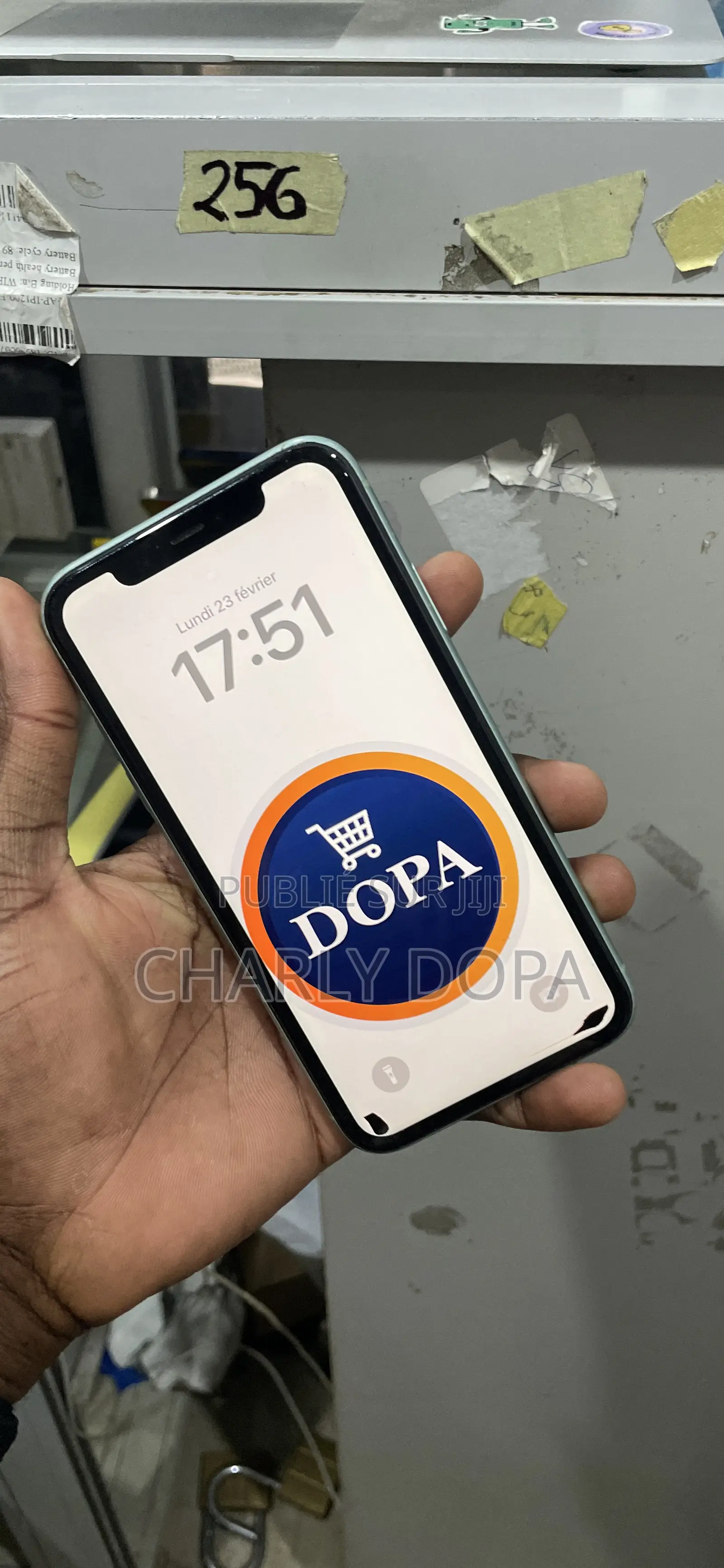 Apple iPhone 11 64 GB Vert