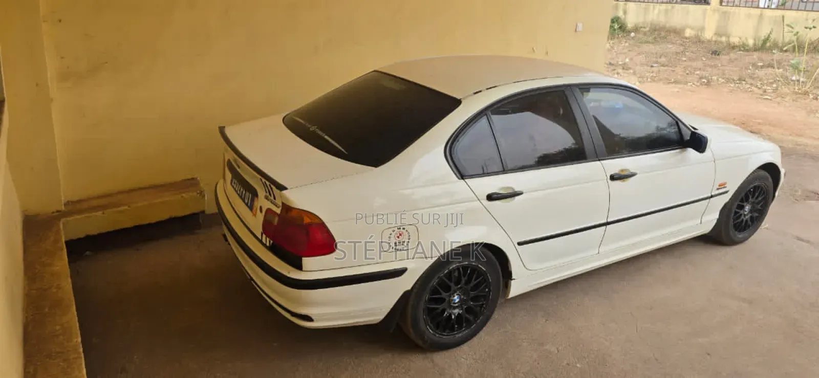 BMW 318i 2003 Blanc