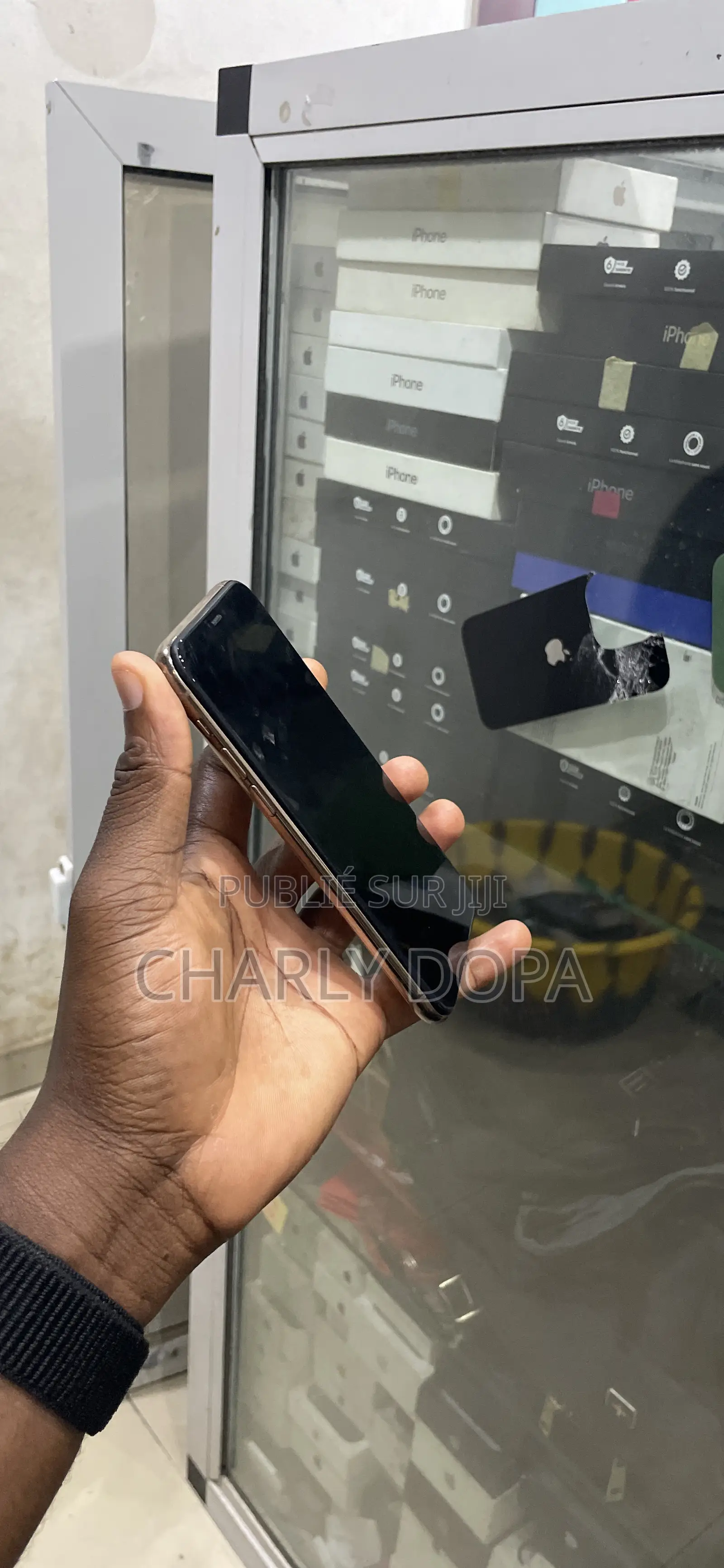 Apple iPhone 11 Pro 64 GB Autre