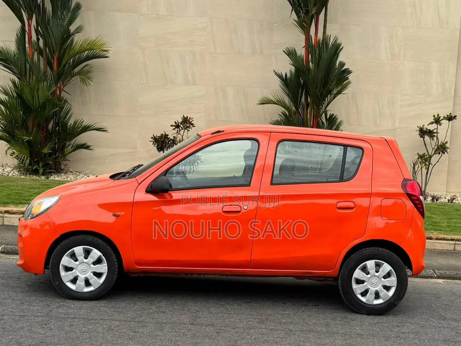 Suzuki Alto 2024 Orange