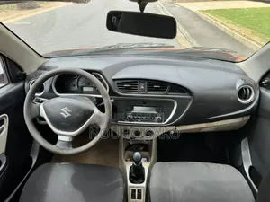 Suzuki Alto 2024 Orange