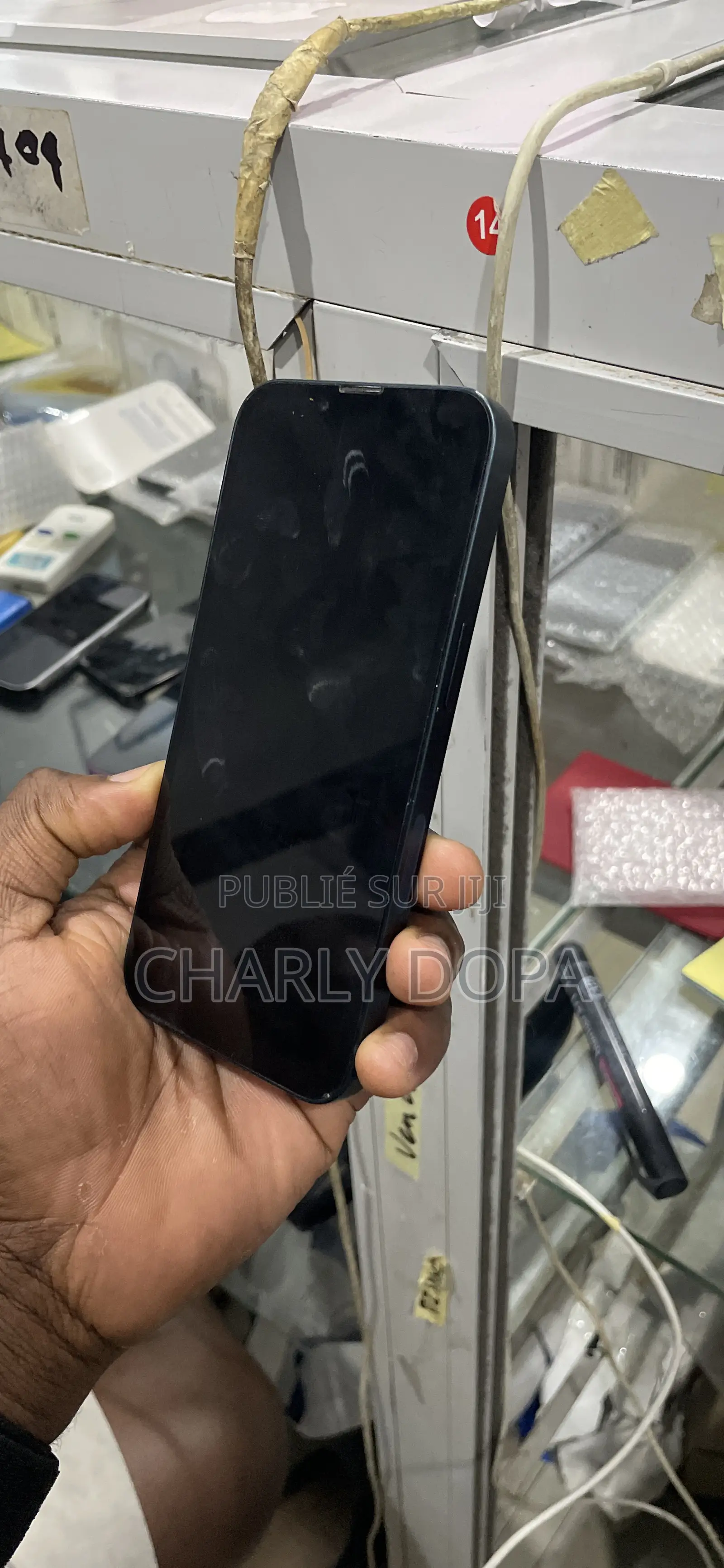 Apple iPhone 13 128 GB Noir