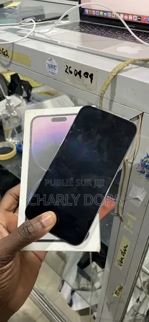 Apple iPhone 14 Pro Max 1 TB Violet