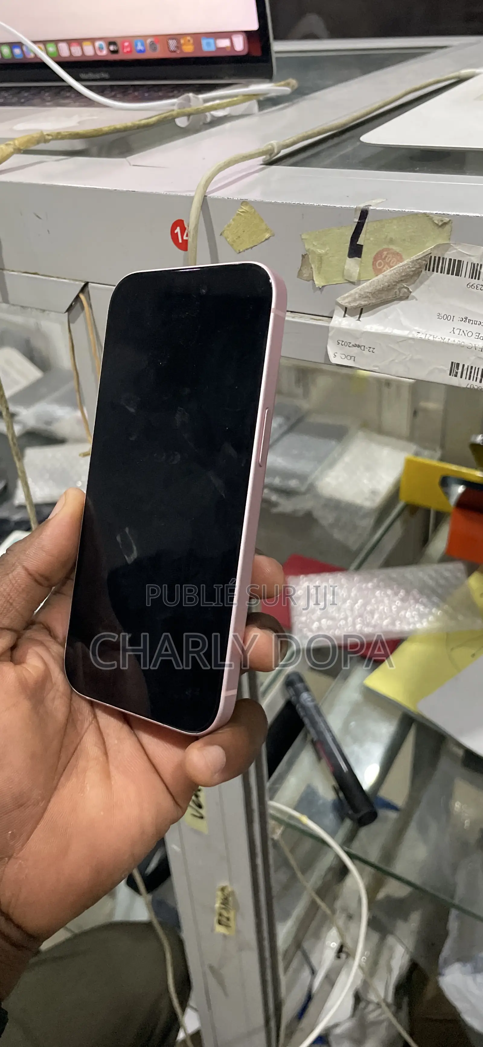 Apple iPhone 15 128 GB Rose