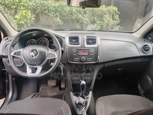 Renault Sandero 2022 Noir