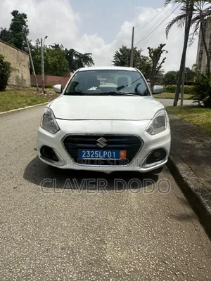 Suzuki Dzire 2022 Blanc