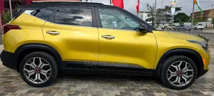 Kia Seltos 2024 Jaune