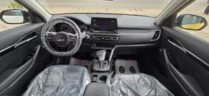 Kia Seltos 2024 Jaune