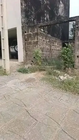 Terrain en Vente À Cocody Angre Saint Viateur