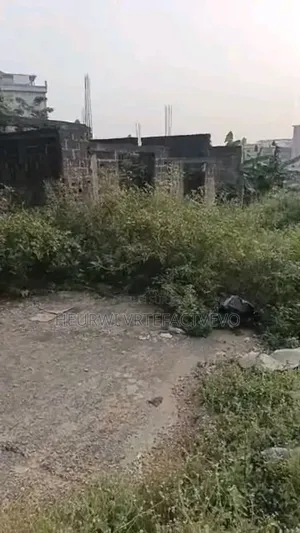 Terrain en Vente À Cocody Angre Saint Viateur