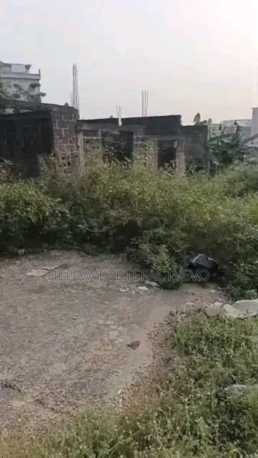 Terrain en Vente À Cocody Angre Saint Viateur