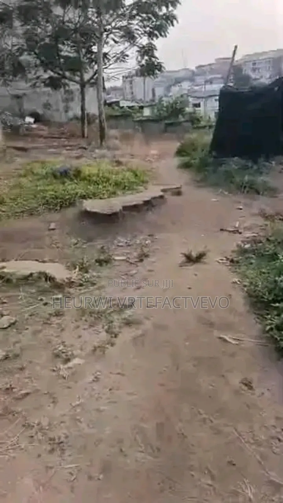 Terrain en Vente À Cocody Angre Saint Viateur